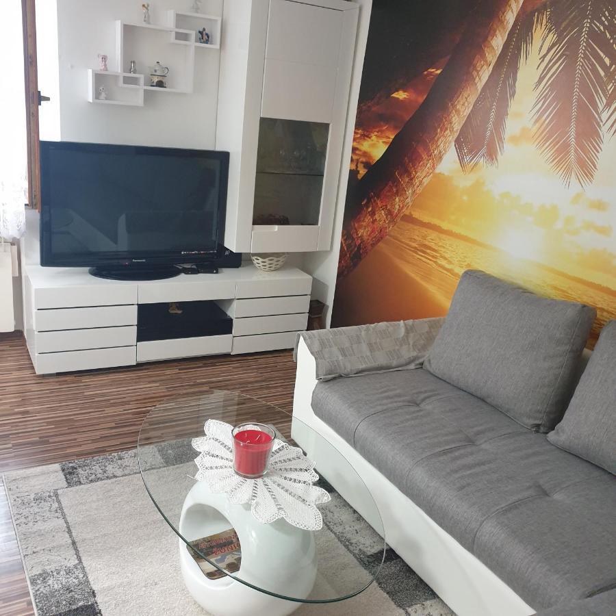 Apartment Sara Koper Exteriör bild